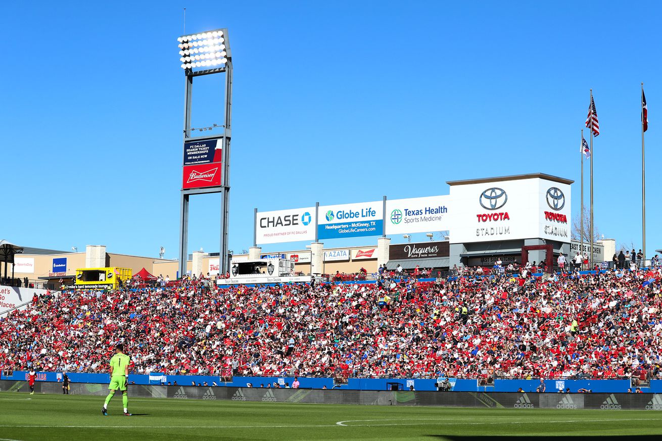 MLS: LA Galaxy at FC Dallas