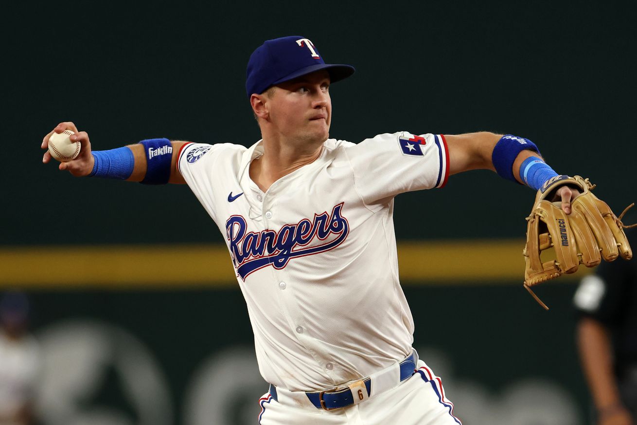 Toronto Blue Jays v Texas Rangers