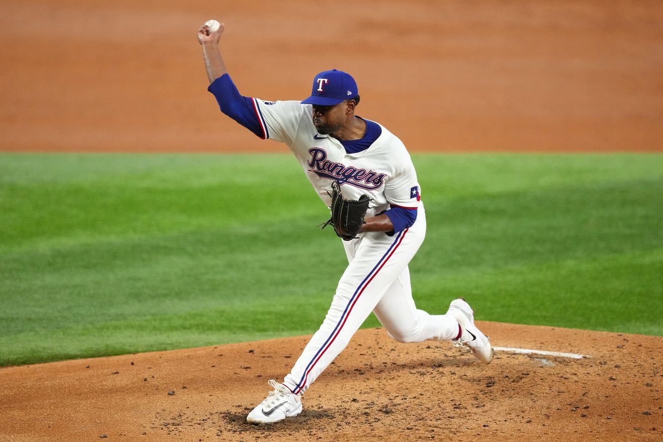 Toronto Blue Jays v Texas Rangers