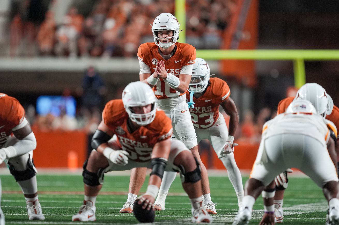 NCAA Football: UL Monroe at Texas