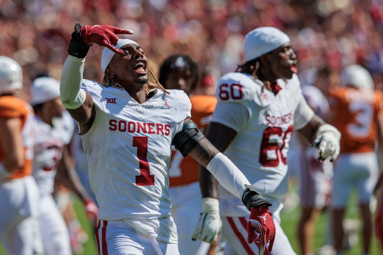 COLLEGE FOOTBALL: OCT 07 Oklahoma vs Texas