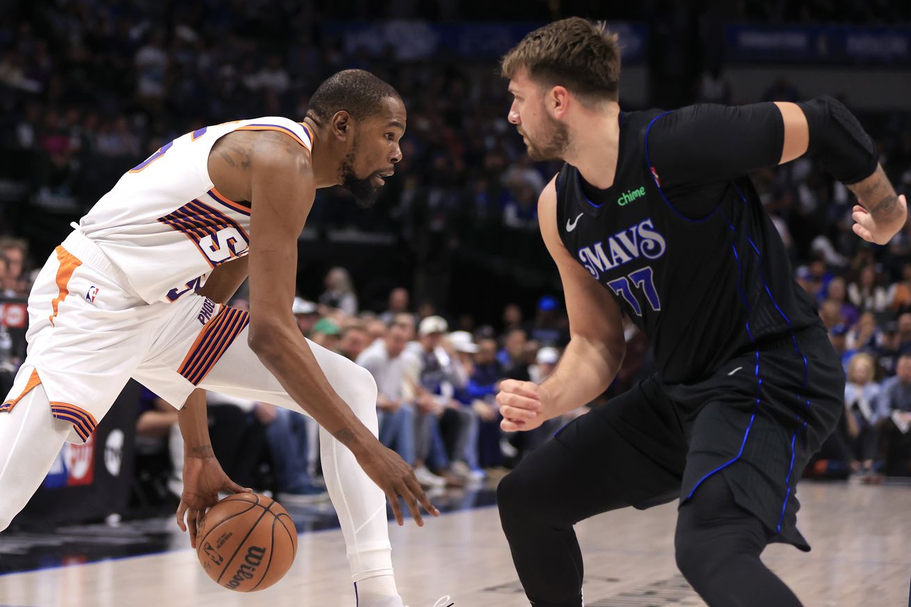 Phoenix Suns v Dallas Mavericks