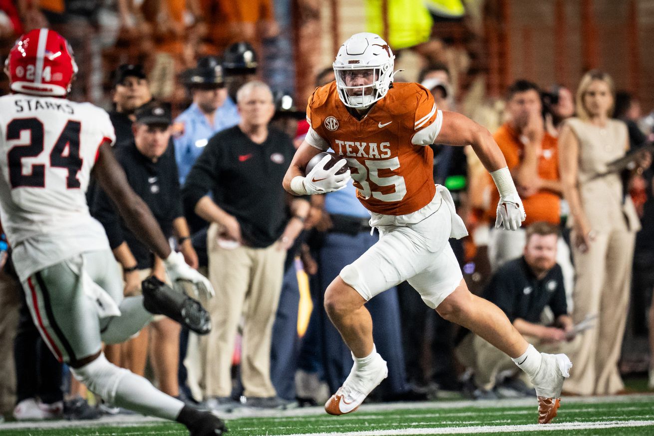 NCAA Football: Georgia at Texas