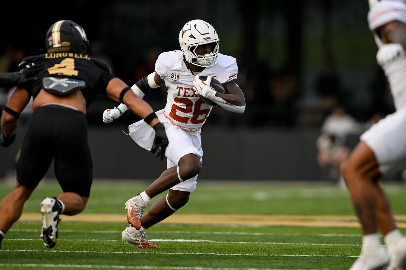 NCAA Football: Texas at Vanderbilt