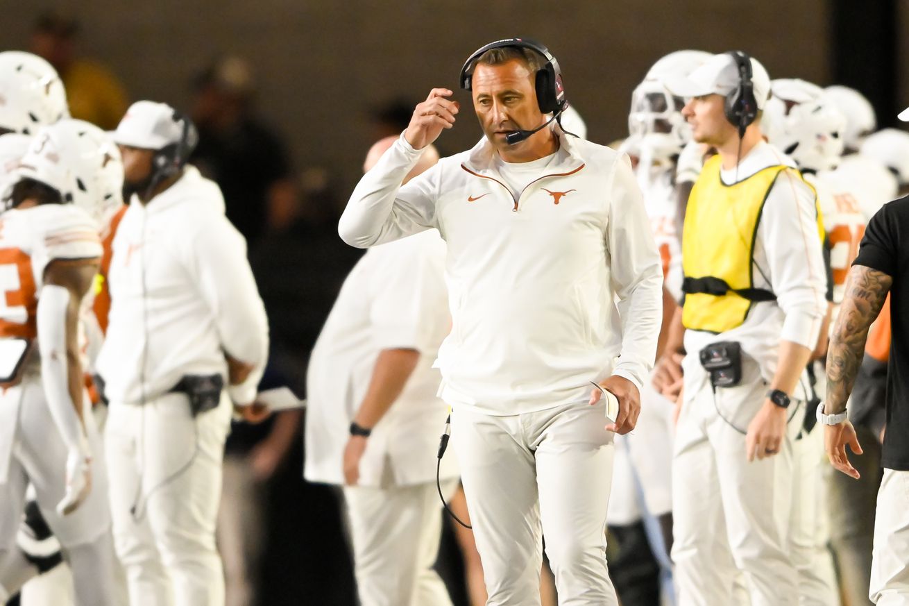 NCAA Football: Texas at Vanderbilt