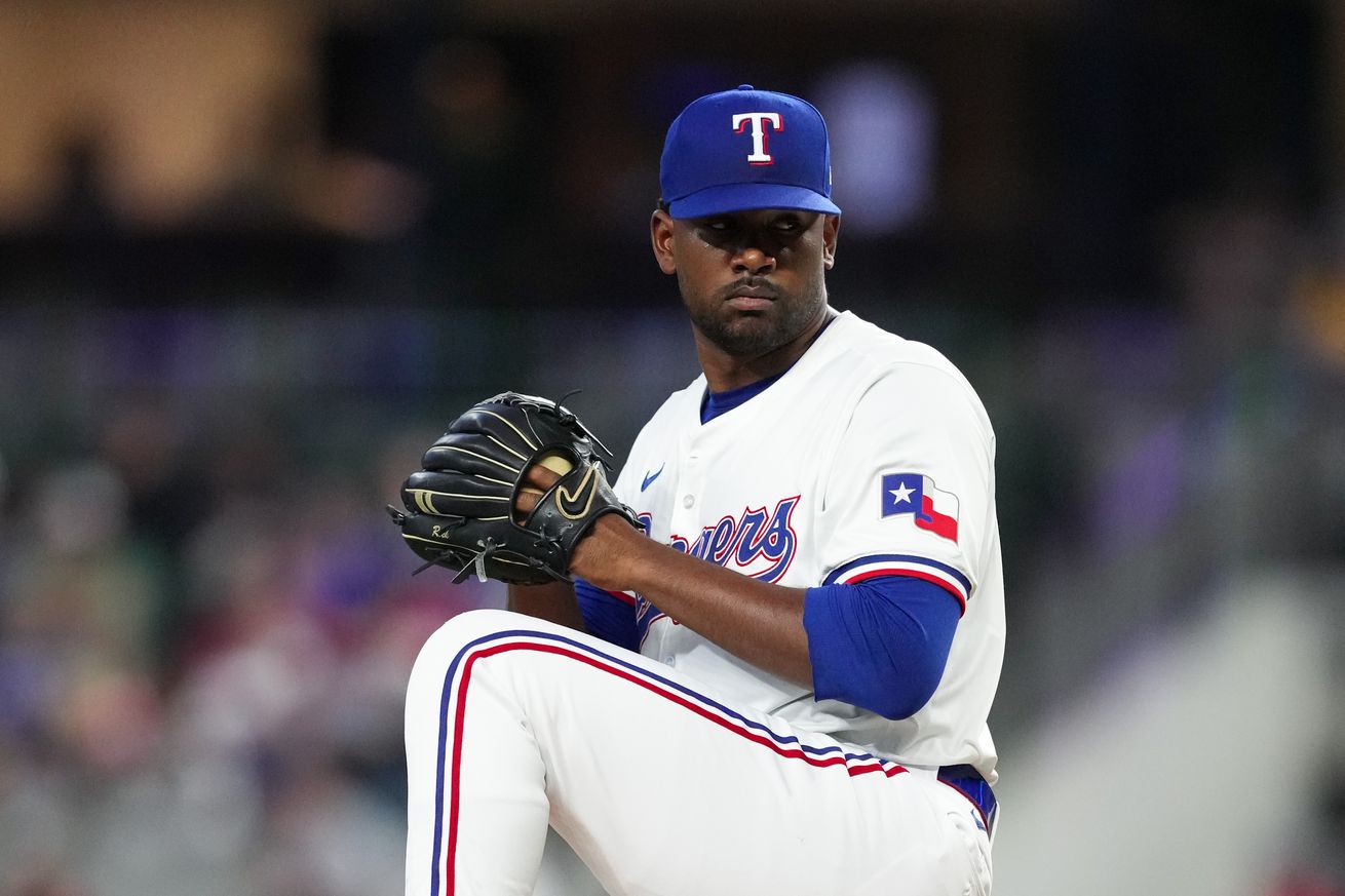 Toronto Blue Jays v Texas Rangers