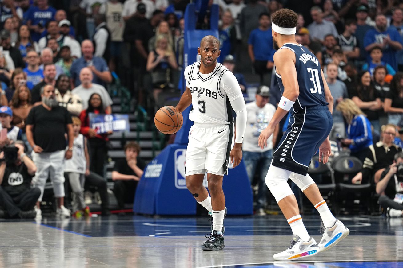 San Antonio Spurs v Dallas Mavericks