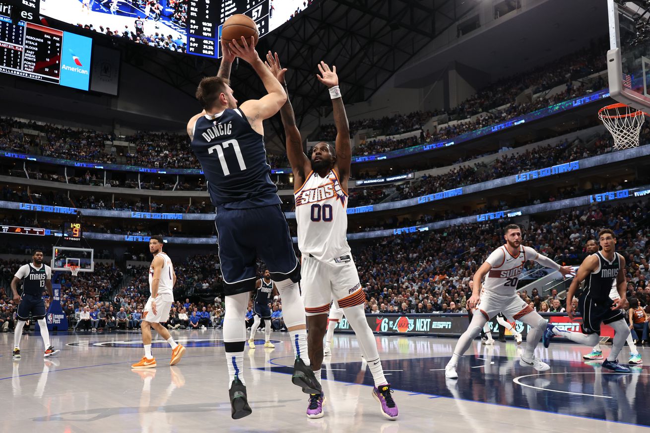 Phoenix Suns v Dallas Mavericks