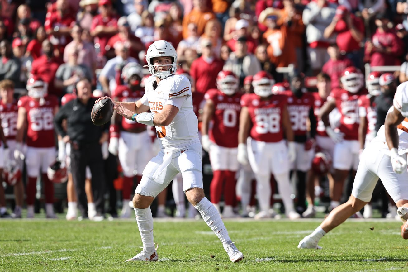 COLLEGE FOOTBALL: NOV 16 Texas at Arkansas