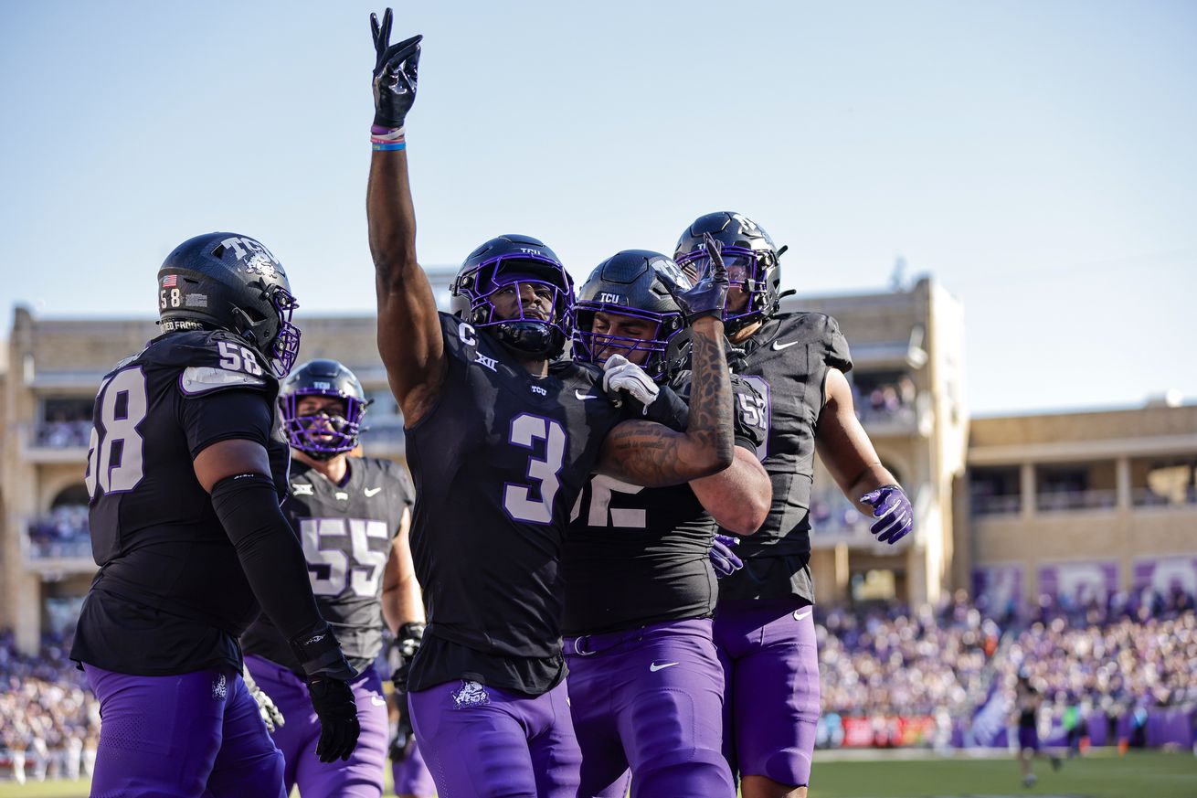 COLLEGE FOOTBALL: NOV 23 Arizona at TCU