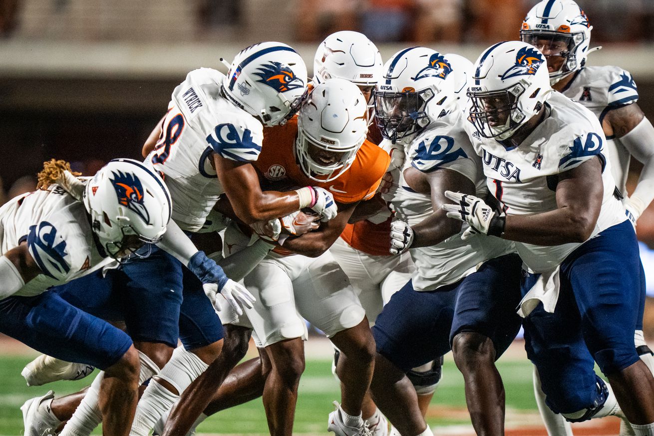 NCAA Football: Texas-San Antonio at Texas