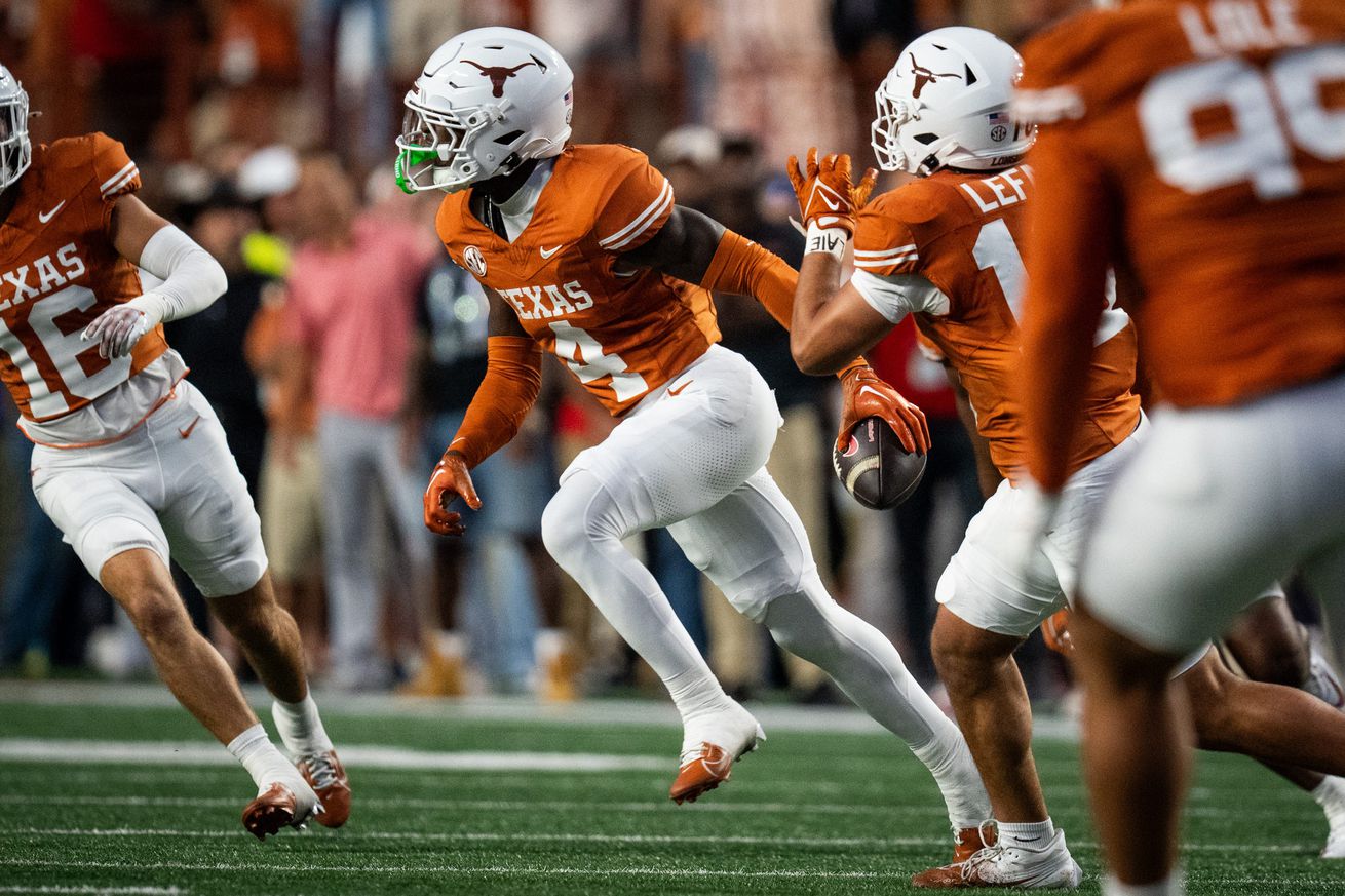 NCAA Football: Georgia at Texas