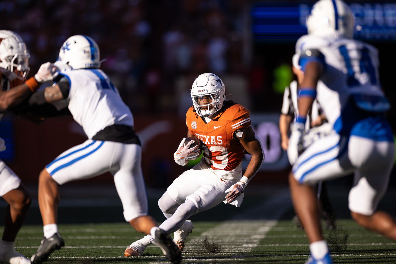 NCAA Football: Kentucky at Texas