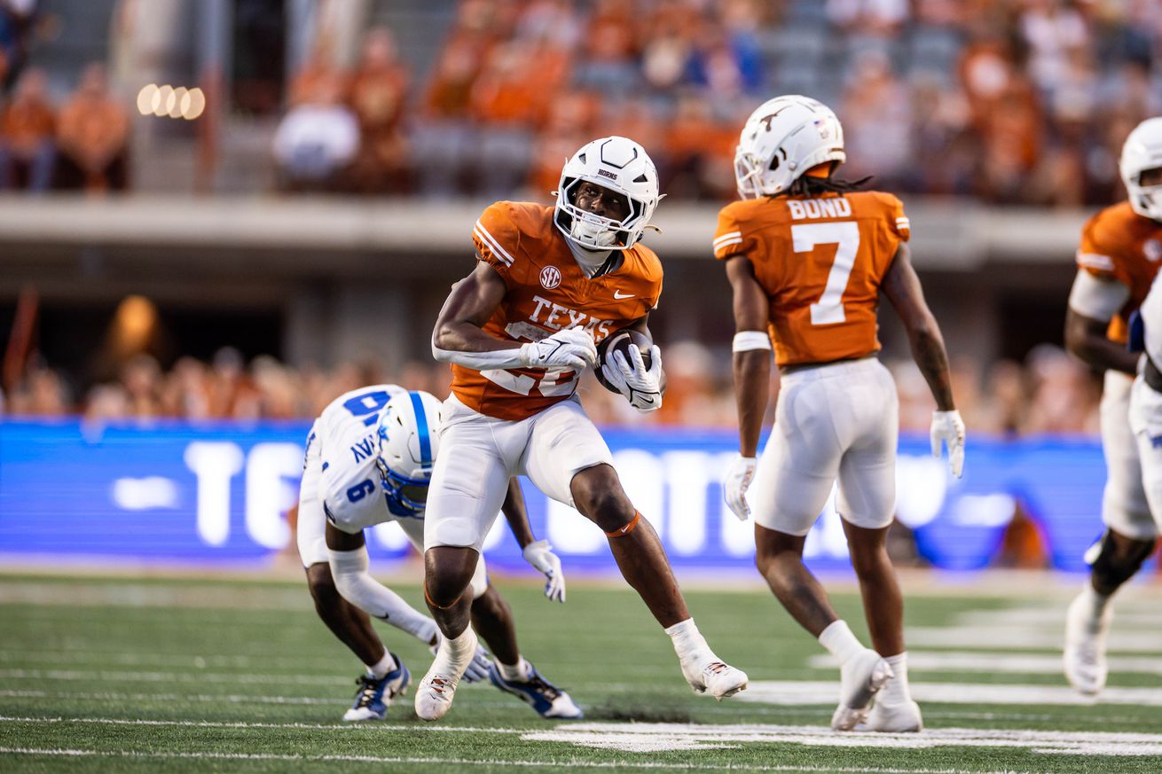 NCAA Football: Kentucky at Texas