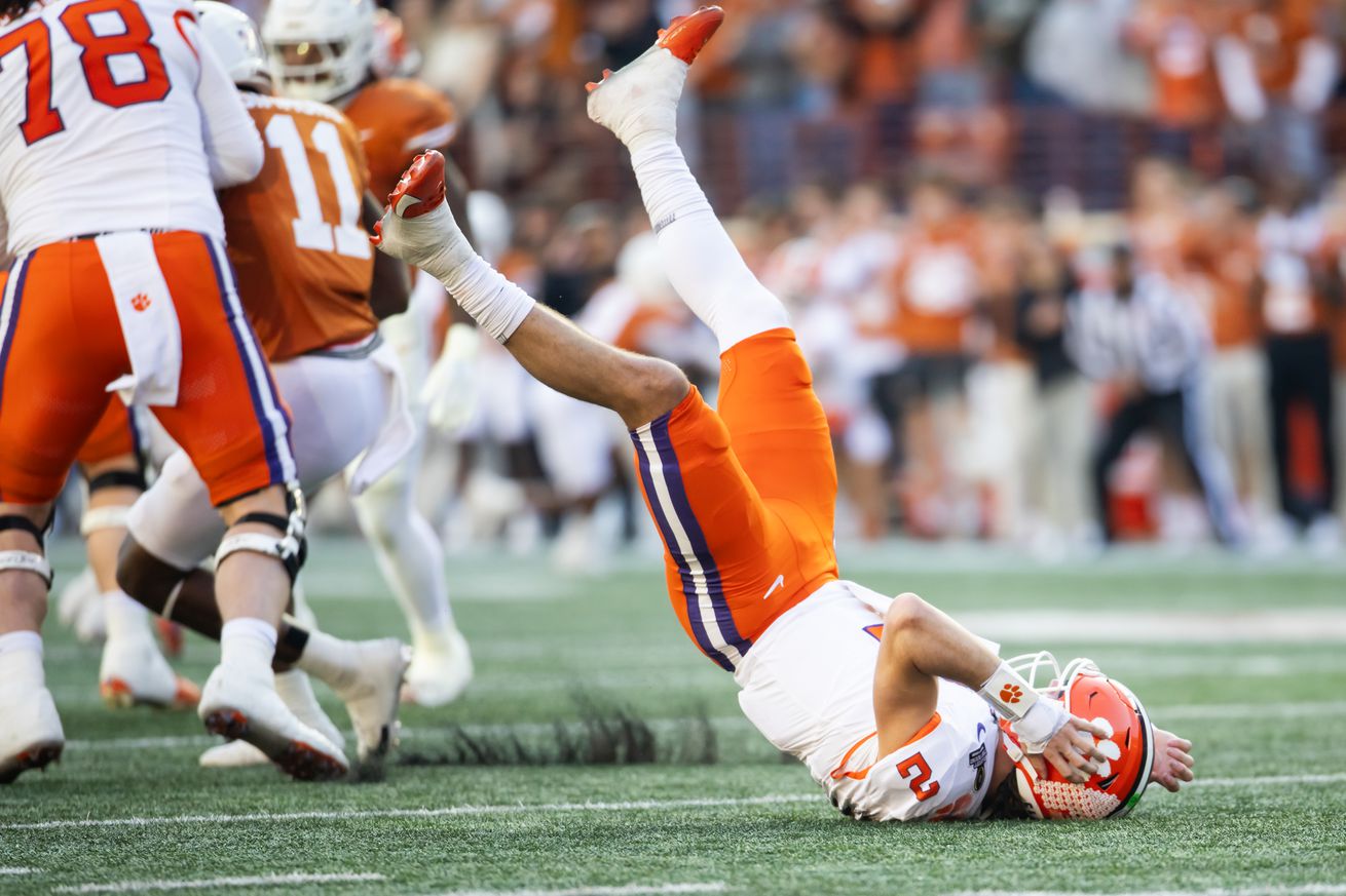 NCAA Football: CFP National Playoff First Round-Clemson at Texas