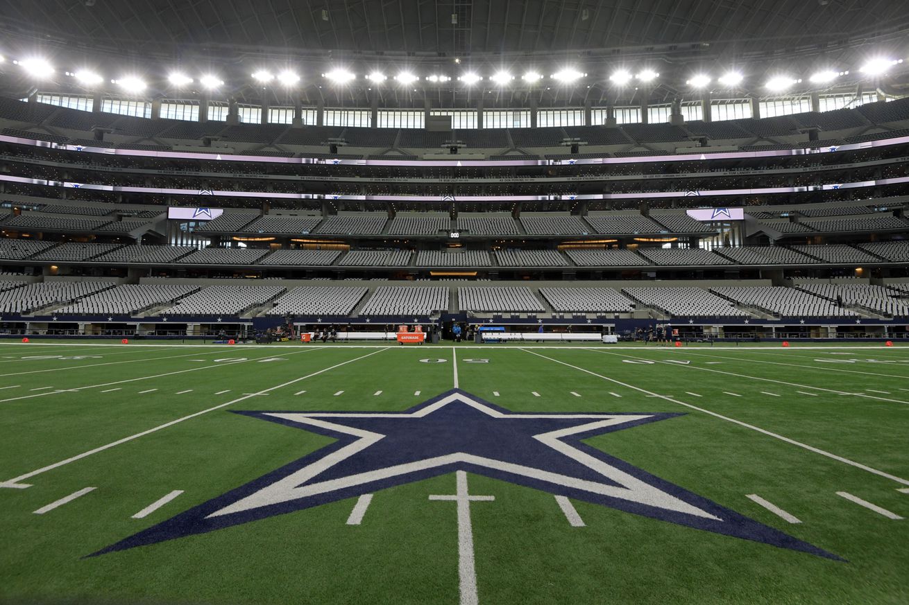 NFL: Washington Redskins at Dallas Cowboys