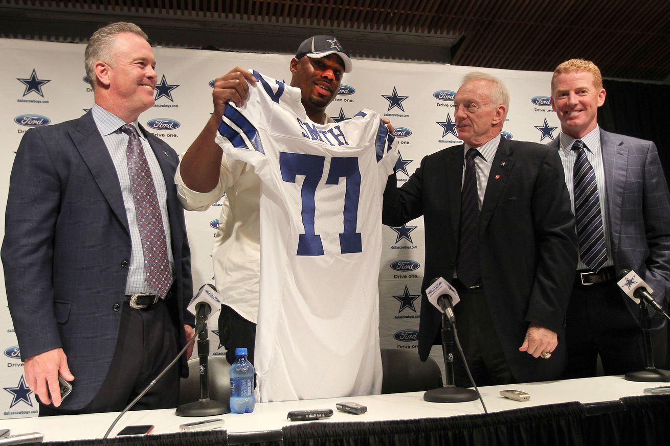 NFL: Dallas Cowboys-Press Conference