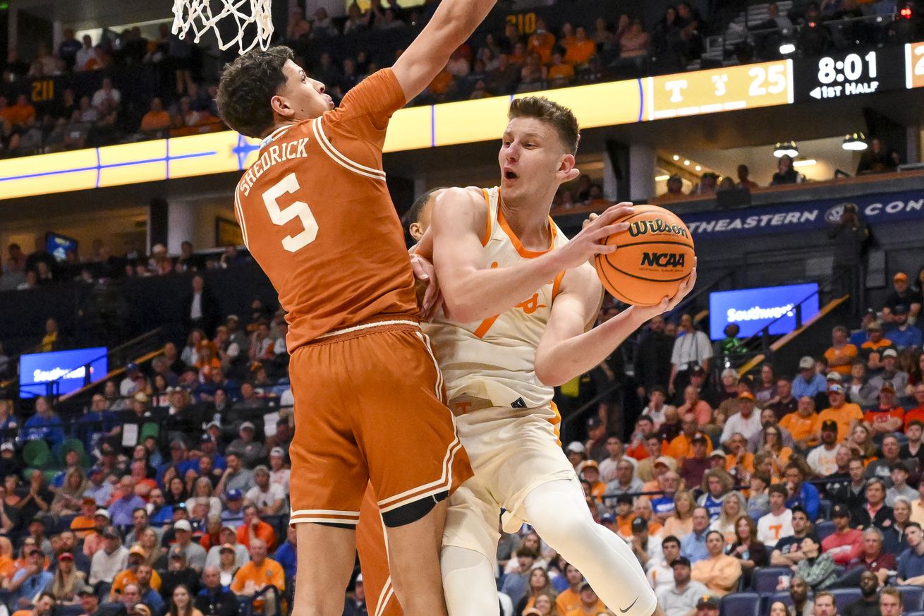 NCAA Basketball: SEC Conference Tournament Quarterfinal - Texas vs Tennessee